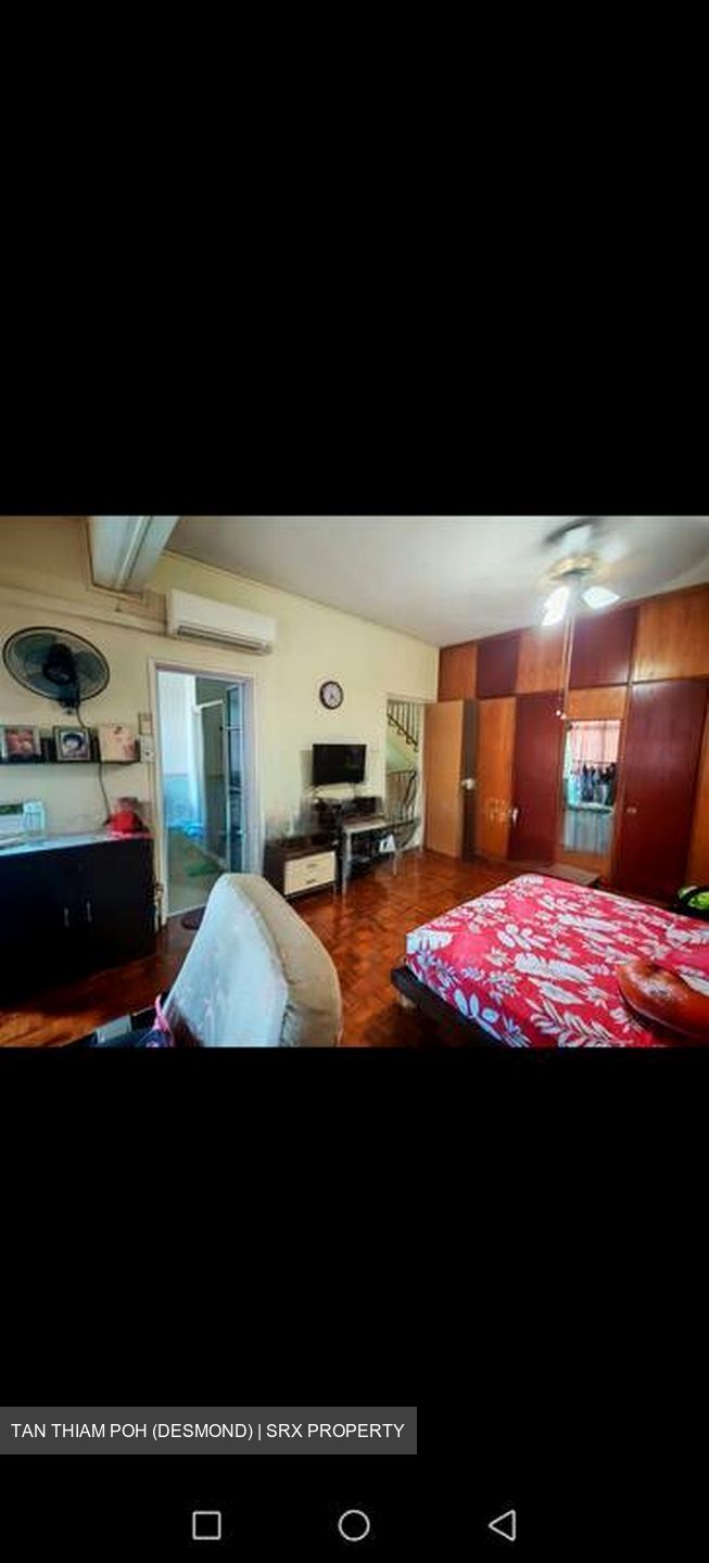 Bright Hill Drive (D20), Terrace #495860171